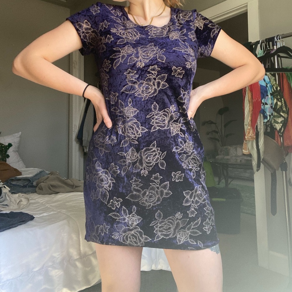 Crushed velvet flora vintage mini dress